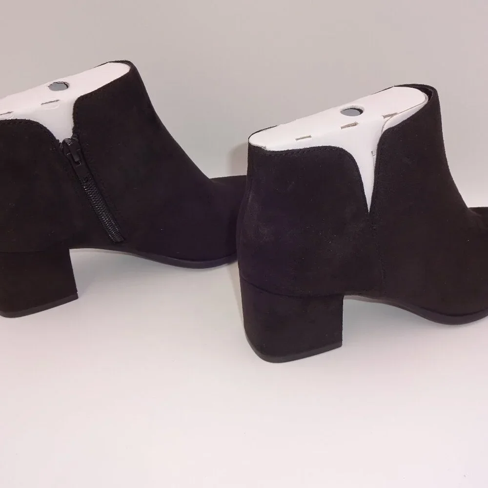 NIB New Womens Kim Rogers Black Faux Suede Renley Ankle Boots Booties Size 6 6M - Picture 3 of 13
